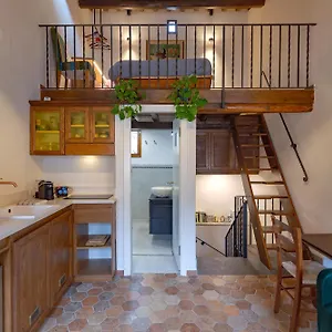 Loft Trastevere Apartment